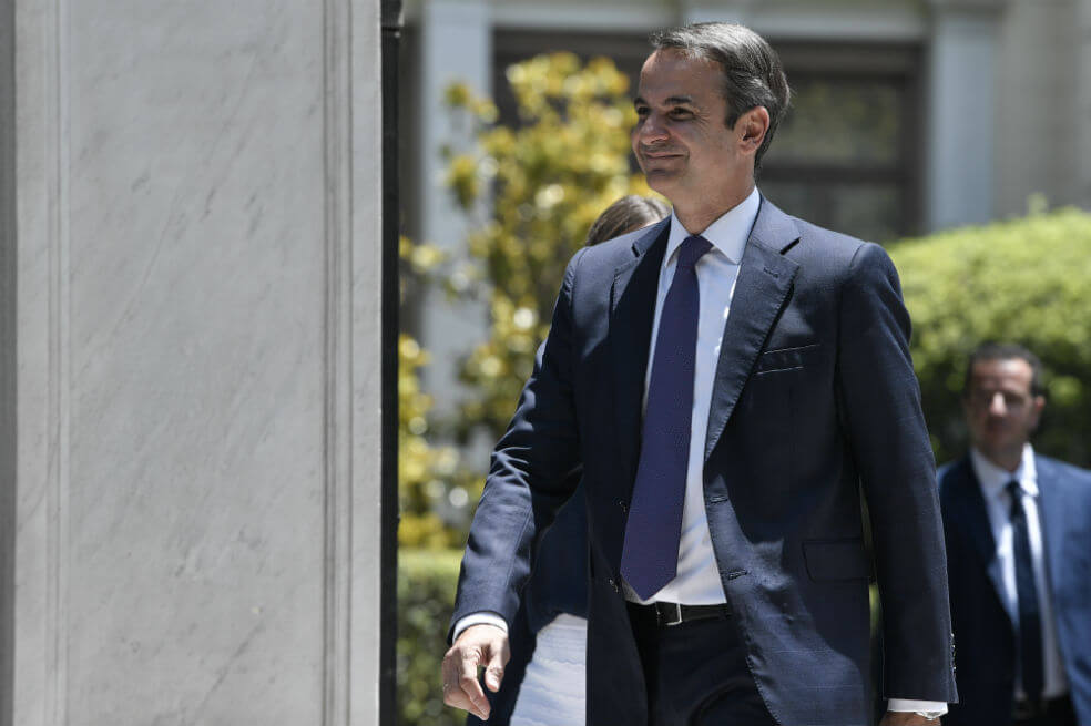El líder de Nueva Democracia, Kyriakos Mitsotakis, se convirtió en el nuevo primer ministro de Grecia. / AFP|