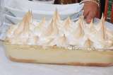 Receta del dia: bizcochuelo con dulce de coco y merengue