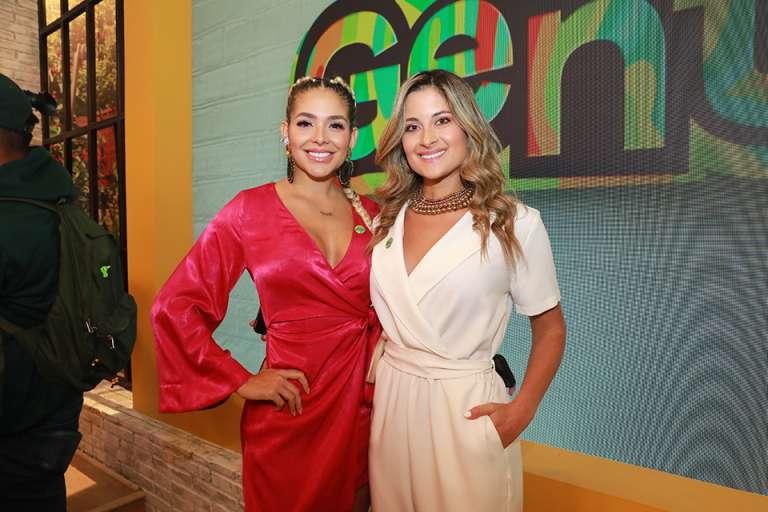Paola Usme y Daniela Hernandez