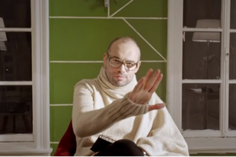 Santiago Cruz lanza la canción "Nadie es dueño de nadie"
