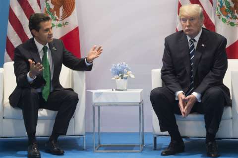 Trump no cede e insiste en que México debe pagar por el muro