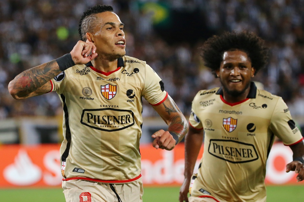 Álvez anotó seis goles en 10 partidos con Barcelona de Ecuador por Copa Libertadores./ Reuters