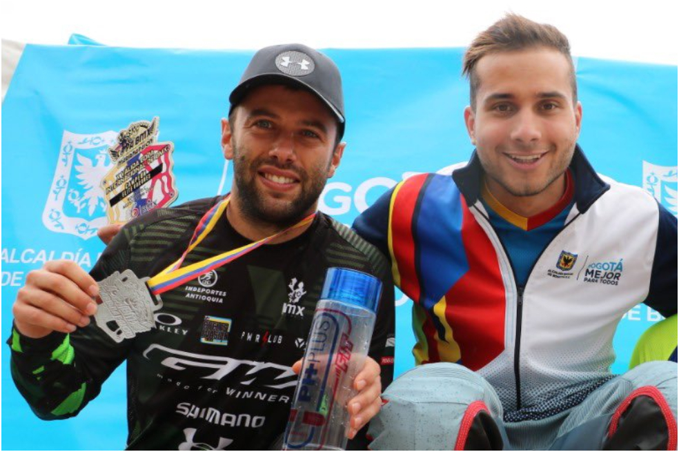 Vincent Pelluard y Calos Ramírez acompañarán a Mariana Pajón en la selección colombiana de BMX a Tokio 2020. / Equipo GW