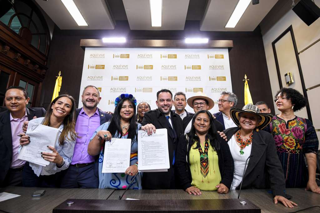 El proyecto se radicó ante el Senado de la República este 1 de octubre.