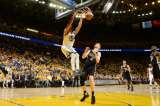Warriors vencen a Spurs y toman ventaja en la final de la Conferencia Oeste