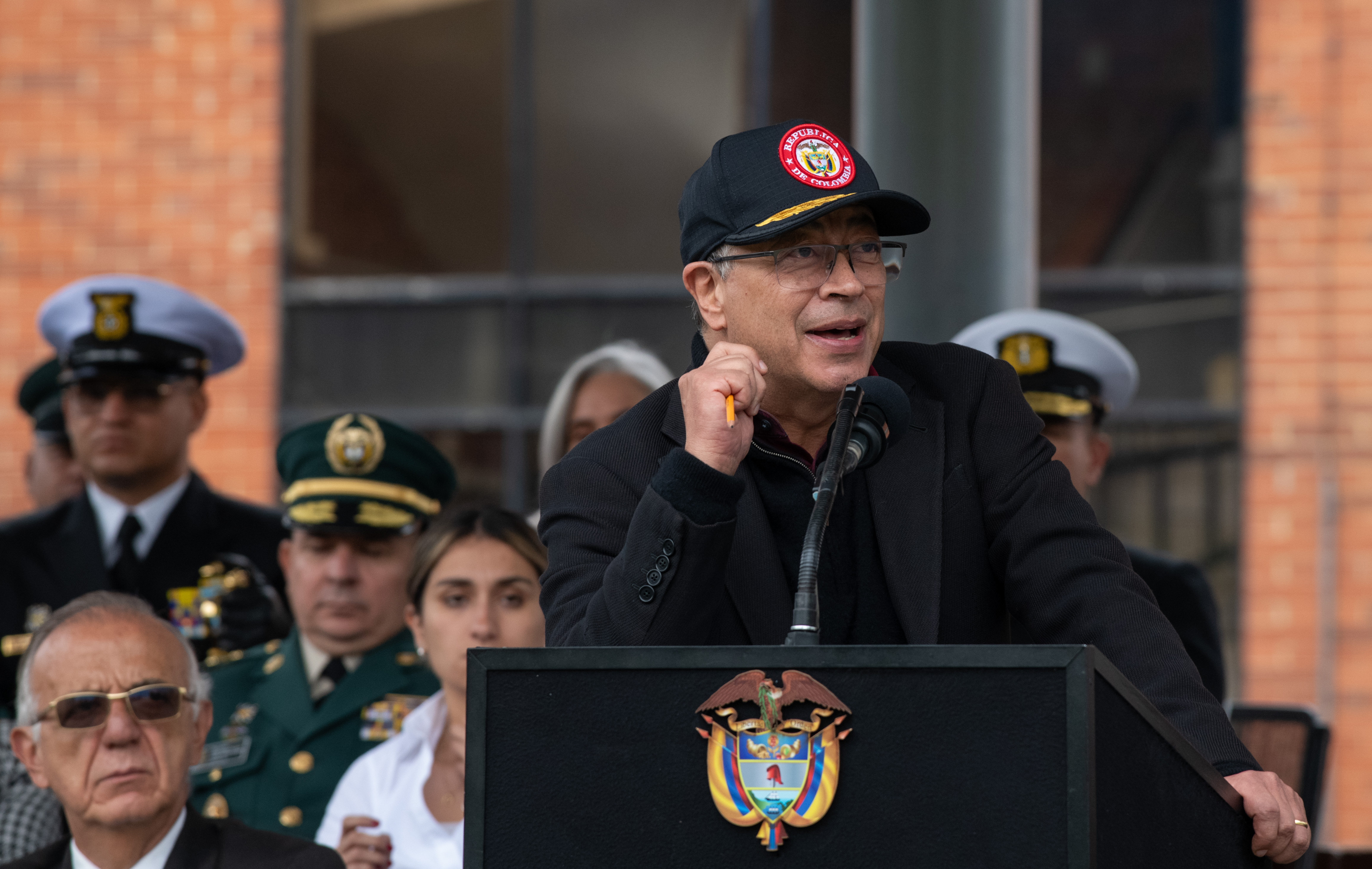 Presidente Gustavo Petro y ministro Iván Velásquez.