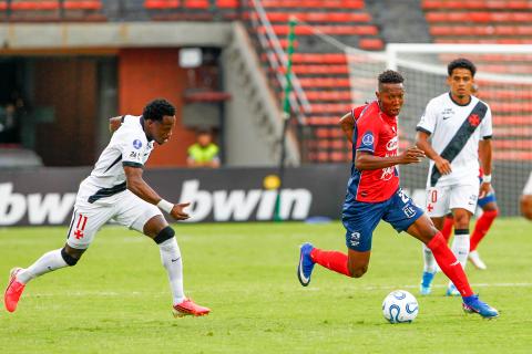 Medellín desperdició la ventaja y Vasco da Gama rescató un empate de visita en Sudamericana