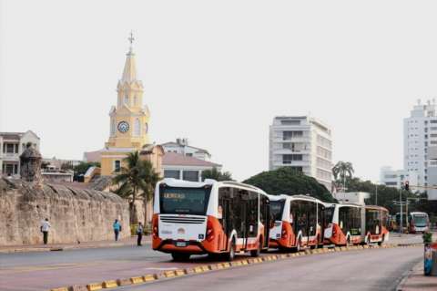Transcaribe abrió 70 vacantes para conductores que no tengan barriga, ¿por qué?