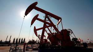 Ganancias de los petroleros se desploman ante restricciones de la OPEP+