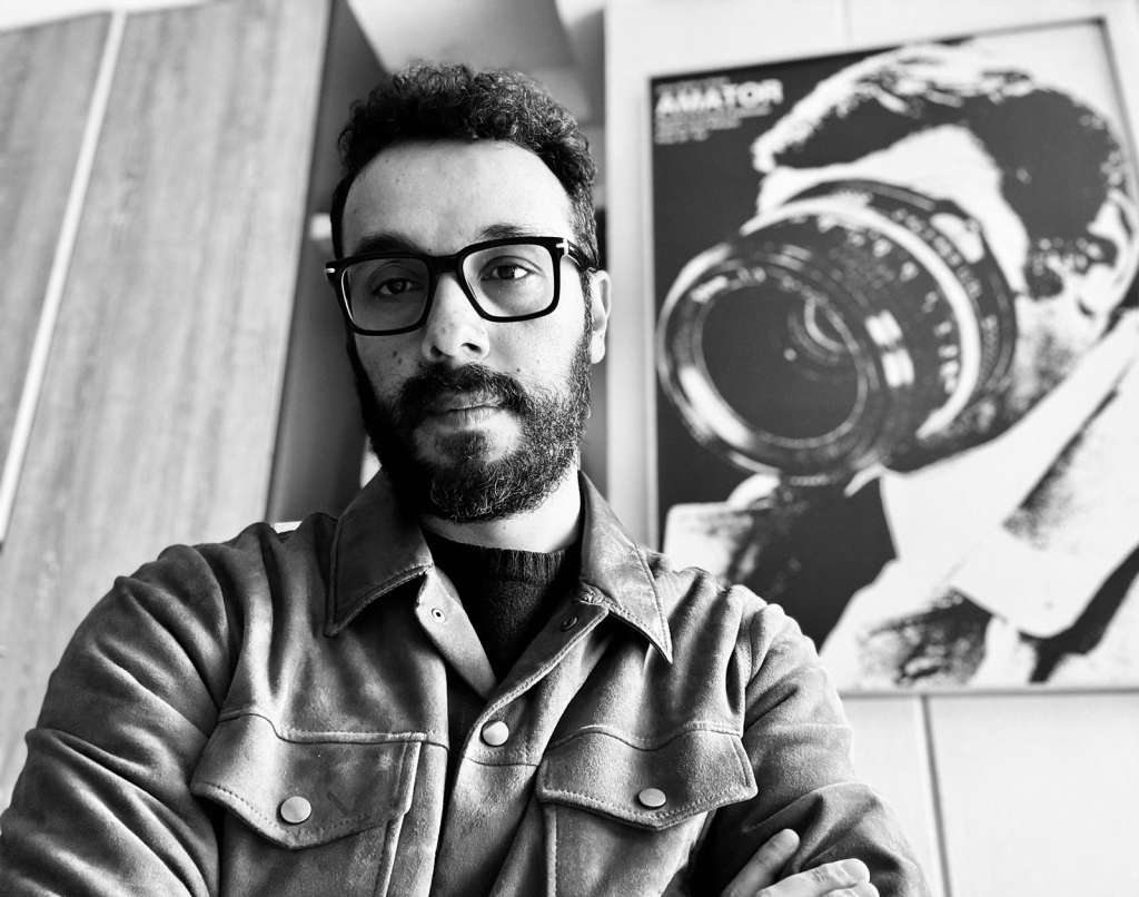 Jerónimo Atehortúa es gresado de la Universidad del cine (Buenos Aires) y abogado de la Universidad Externado de Colombia.