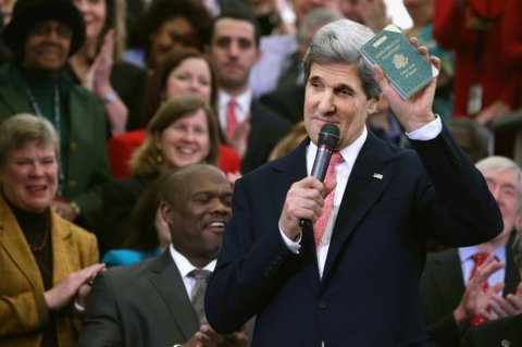 Kerry muestra sus credenciales para dirigir la diplomacia de EE.UU.