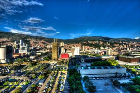 Más de 12.000 empresas se reactivan en Medellín