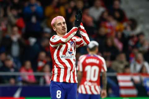 Real Sociedad y Atlético de Madrid siguen dando la pelea en la liga española