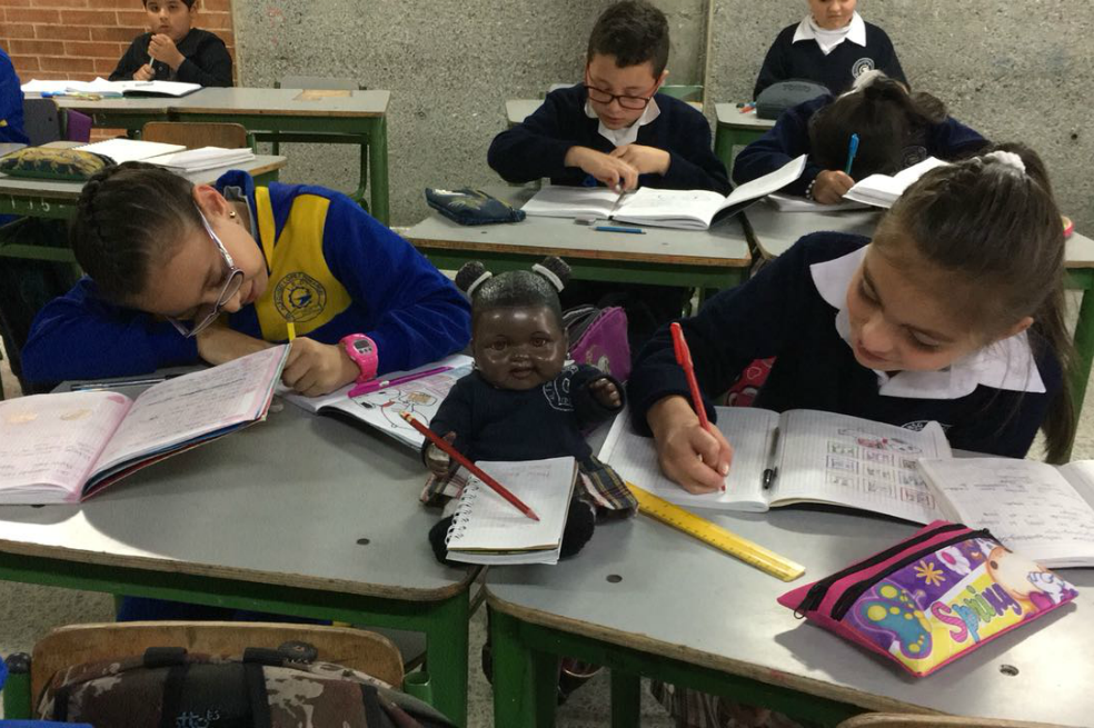 Blanca Luz lleva ocho años entre los salones de primaria del colegio Alfonso López Pumarejo, en Kennedy. / Cortesía