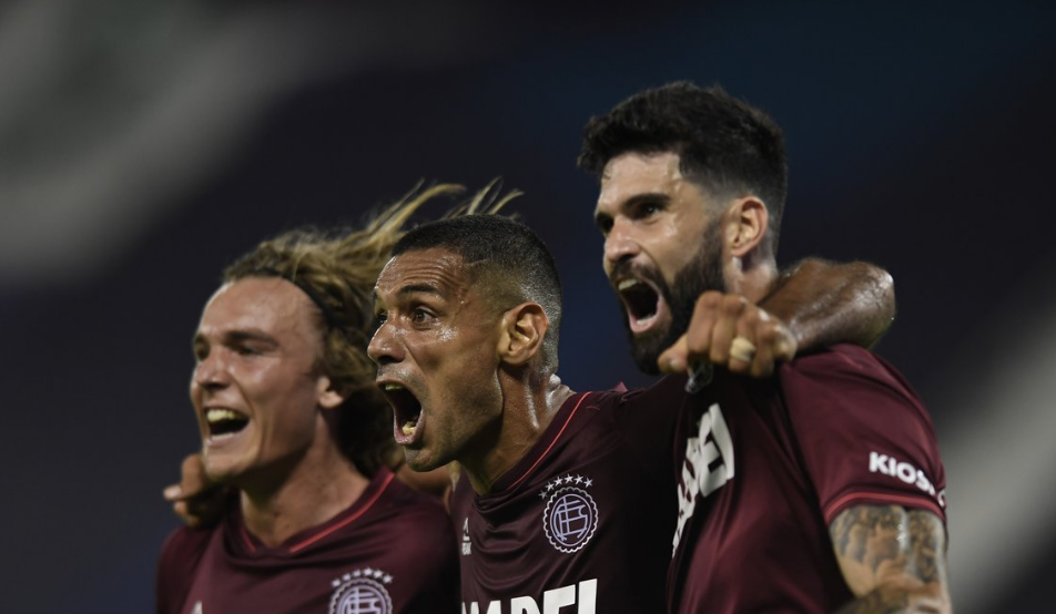 Lanús.
