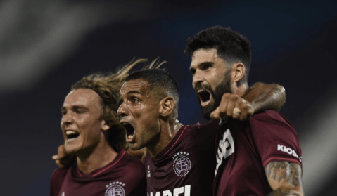 Con Alexis Pérez, Lanús le ganó a Vélez en las semifinales de la Sudamericana