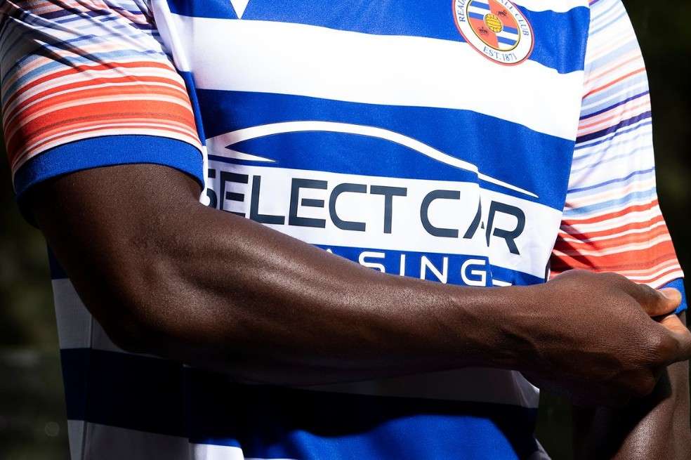 Las camisetas ahora hacen parte del proyecto #ShowYourStripes, que busca iniciar conversaciones sobre el cambio climático.