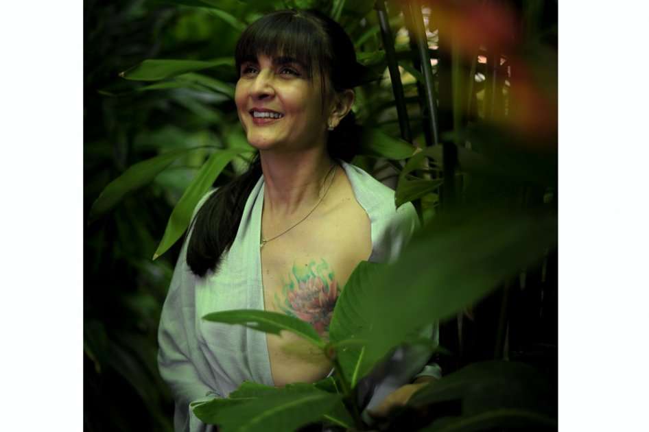 Tatuaje, la catarsis para esta sobreviviente de cáncer de seno