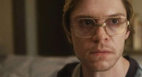 Prohíben venta de disfraz de Jeffrey Dahmer en eBay