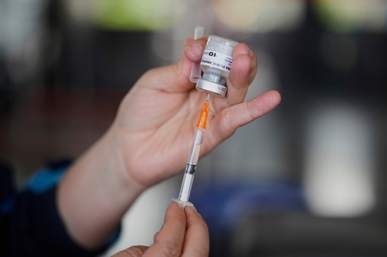 ¿Cómo ir un paso adelante de la fiebre amarilla?