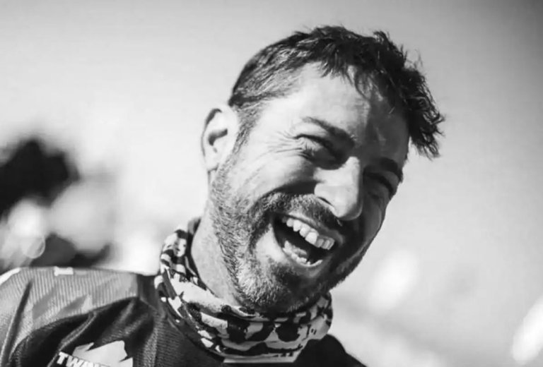 Tragedia en el Dakar: motociclista de 45 años falleció tras grave accidente