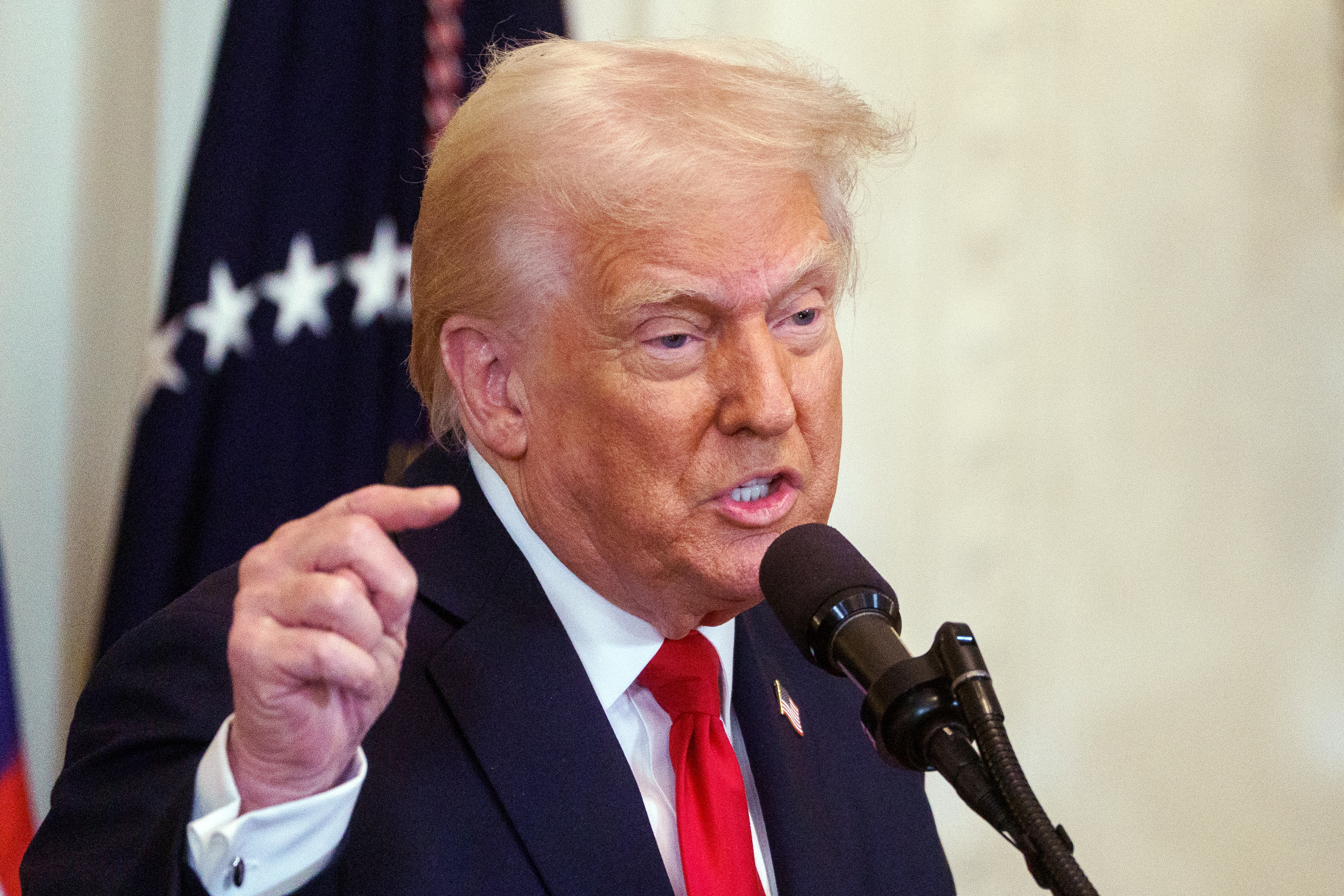 WASHINGTON (United States), 26/03/2025.- US President Donald Trump speaks during a Women's History Month Event at the White House in Washington, DC, USA, 26 March 2025. EFE/EPA/WILL OLIVER