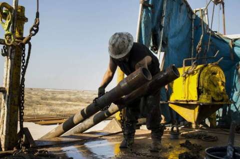 El petróleo cayó 7 % en Nueva York: siga los hechos financieros mundiales