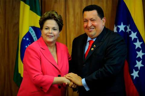 Rousseff da la bienvenida a "todo el pueblo venezolano" al Mercosur