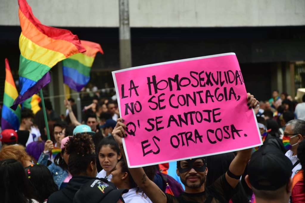 El miedo a ser: así violentaron a las personas LGBTIQ+ en la guerra