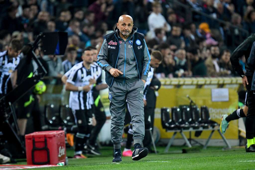 Udine (Italy), 04/05/2023.- Napoli's Head Coach Luciano Spalletti during the Italian Serie A soccer match Udinese Calcio vs SSC Napoli at the Friuli - Dacia Arena stadium in Udine, Italy, 04 May 2023. (Italia) EFE/EPA/ETTORE GRIFFONI