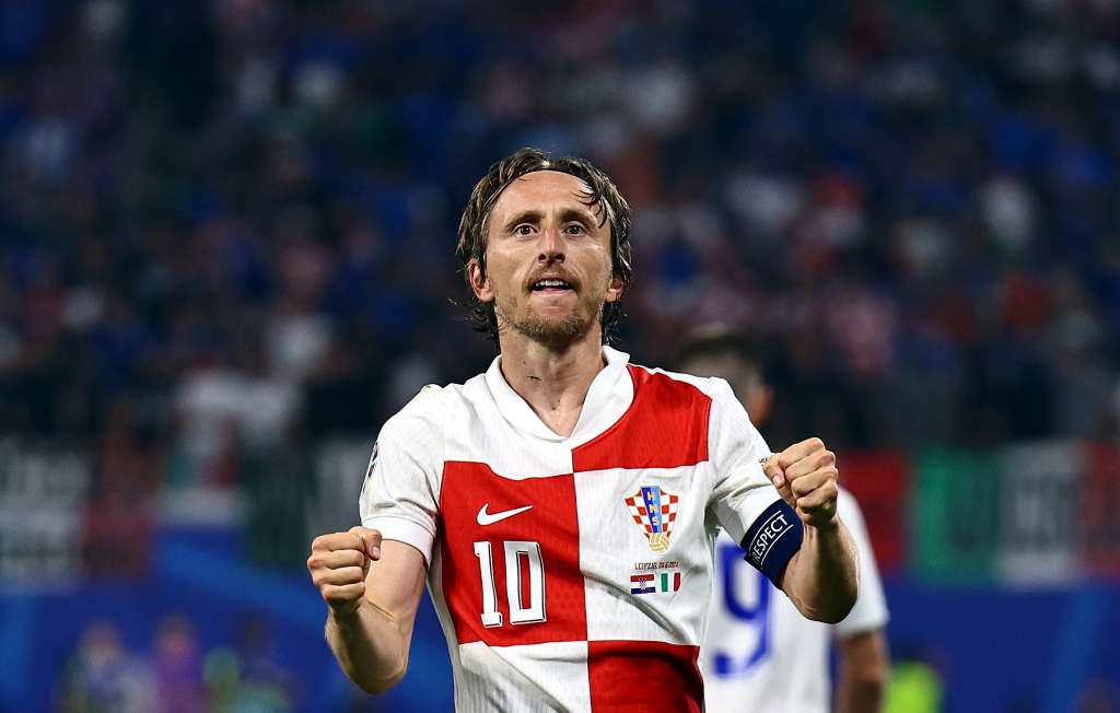 Leipzig (Germany), 24/06/2024.- Luka Modric of Croatia celebrates scoring the 1-0 during the UEFA EURO 2024 group B soccer match between Croatia and Italy, in Leipzig, Germany, 24 June 2024. (Croacia, Alemania, Italia) EFE/EPA/FILIP SINGER