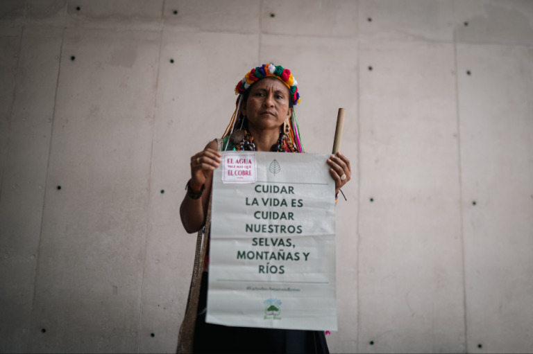 Según datos de la ANM, en Mocoa hay 14 títulos mineros vigentes, la mayoría de ellos para explotar materiales para la industria de la construcción, como arenas (comunes, arcillosas, silíceas) y gravas.