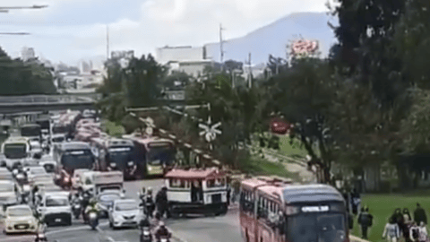 Movilidad 23 de octubre: afectación en la carrera 2A con calle 18 por protesta