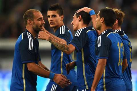 Argentina venció a Alemania en el debut de Martino
