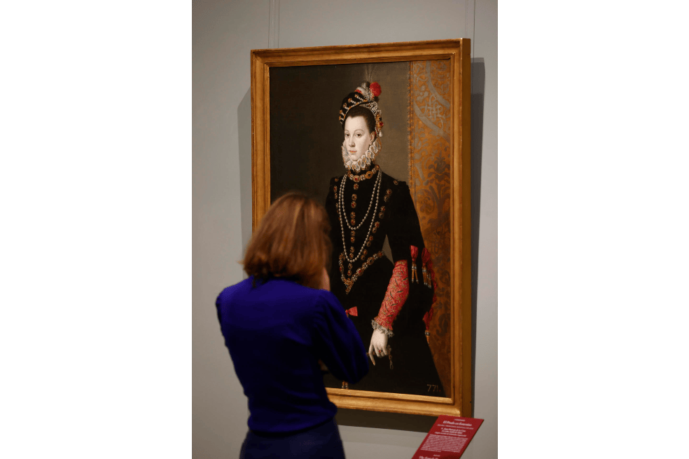 Retrato de la reina Isabel de Valois, de Juan Pantoja de la Cruz. Este mes, la pinacoteca cumplió 203 años y lo celebró con la entrada gratuita durante toda la jornada (sábado 10 de diciembre) tanto a su colección como a las exposiciones temporales.