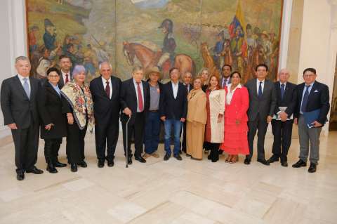 Diferencias sobre Venezuela y preocupación por Trump rodearon sesión de la Comisión Asesora
