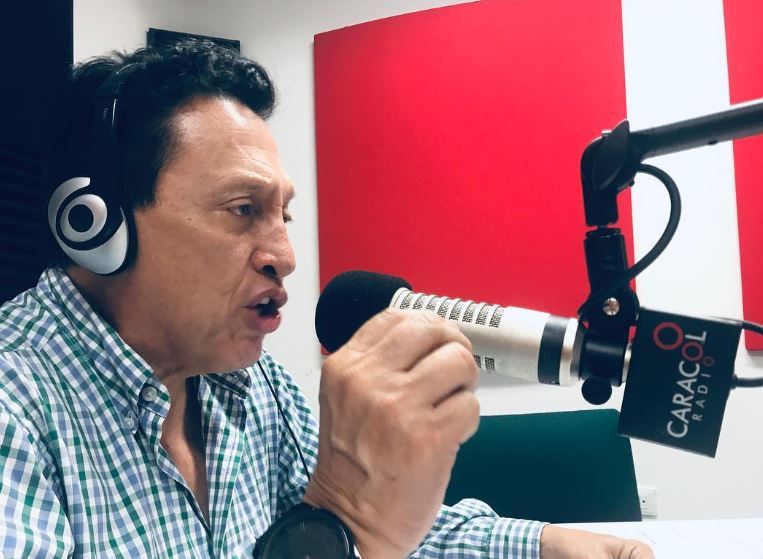 Por comentario machista sobre la violación, sale Óscar Rentería de Caracol