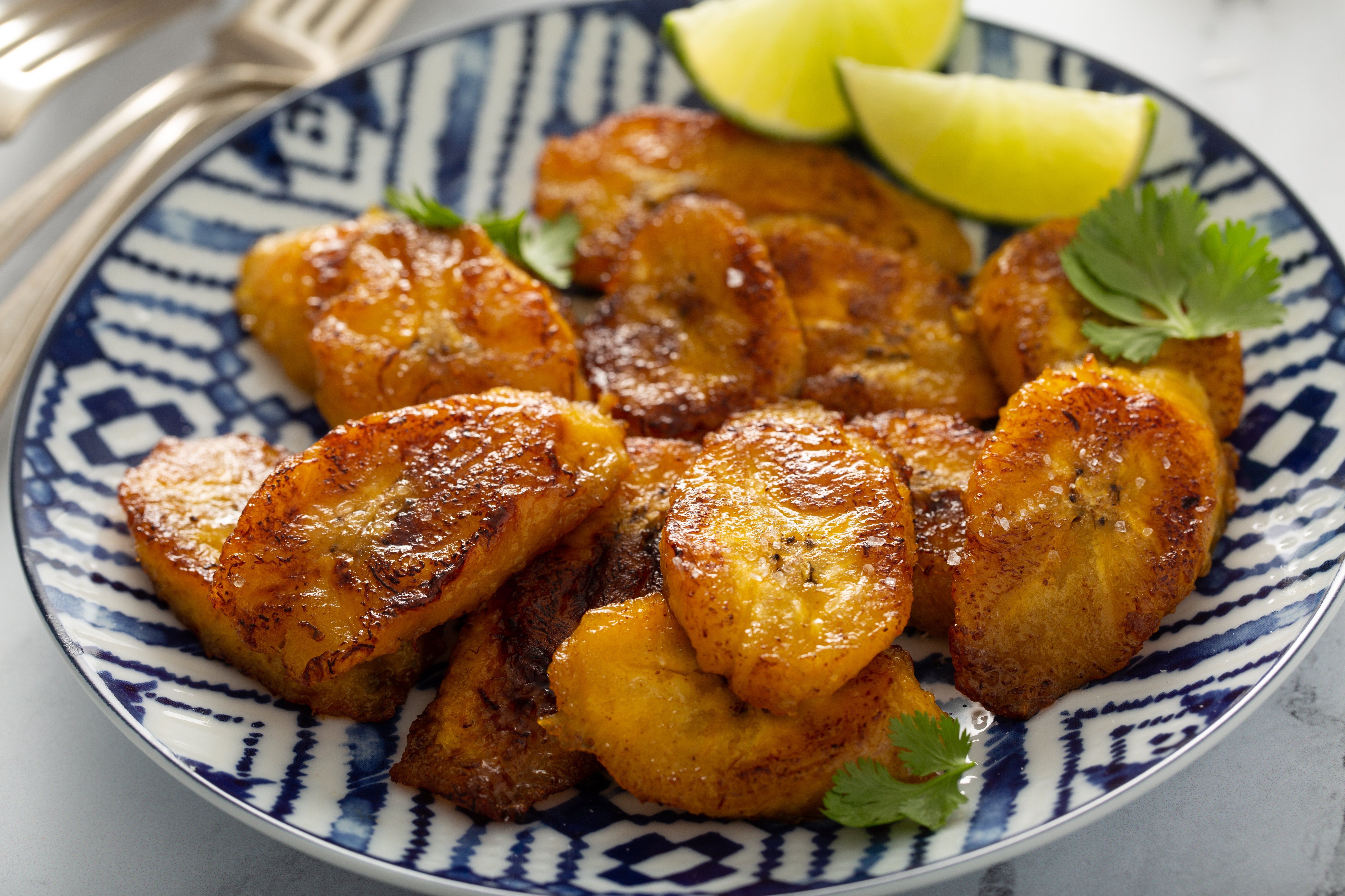 Tajadas de plátano maduro