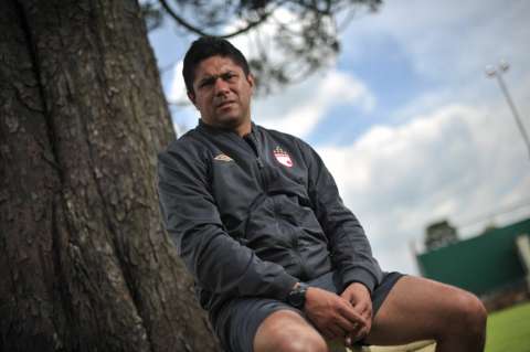 El rojo va por la remontada