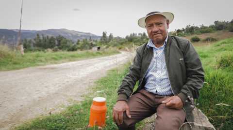 Gobierno firmó los primeros 40 convenios con comunidades para vías terciarias