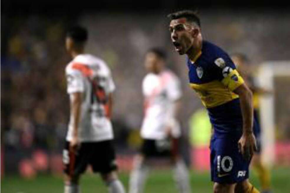 Carlos Tévez busca sumar su décimo título con Boca Juniors. El último campeonato fue con la Superliga 2018. / EFE