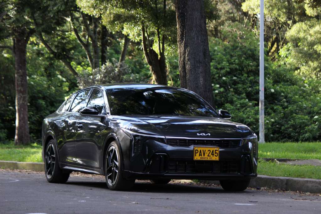 Kia K4 en Colombia.