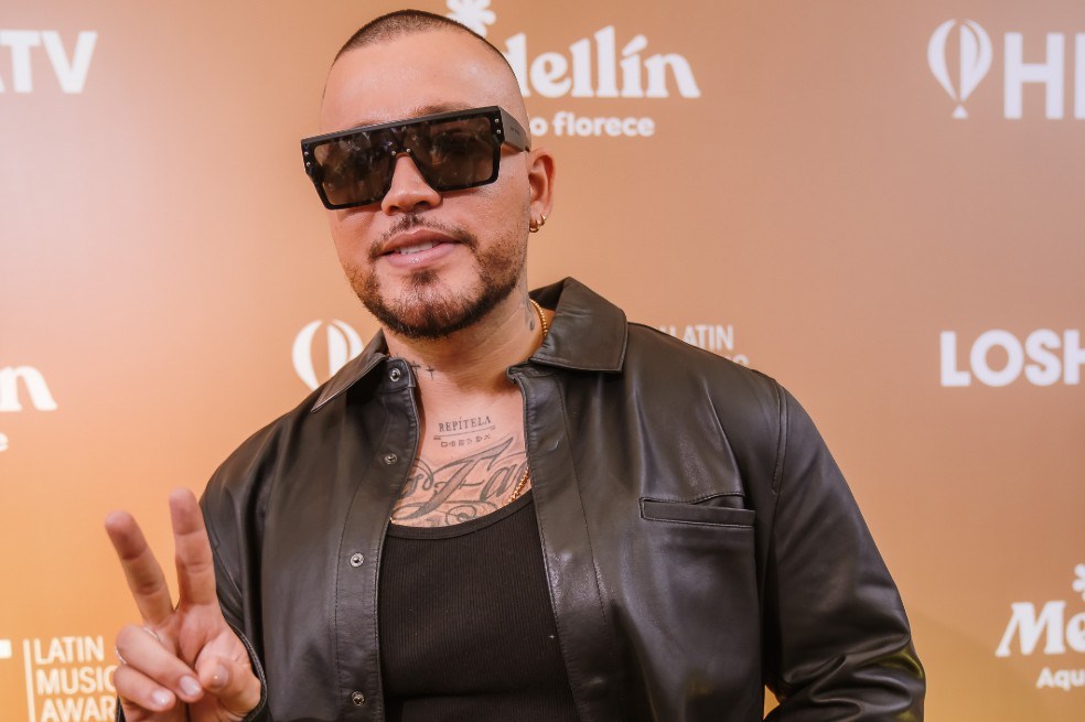 El cantante santanderano dialogó con Vea sobre ‘El Bochinche’, su nueva canción y su faceta como ‘tiktoker’.