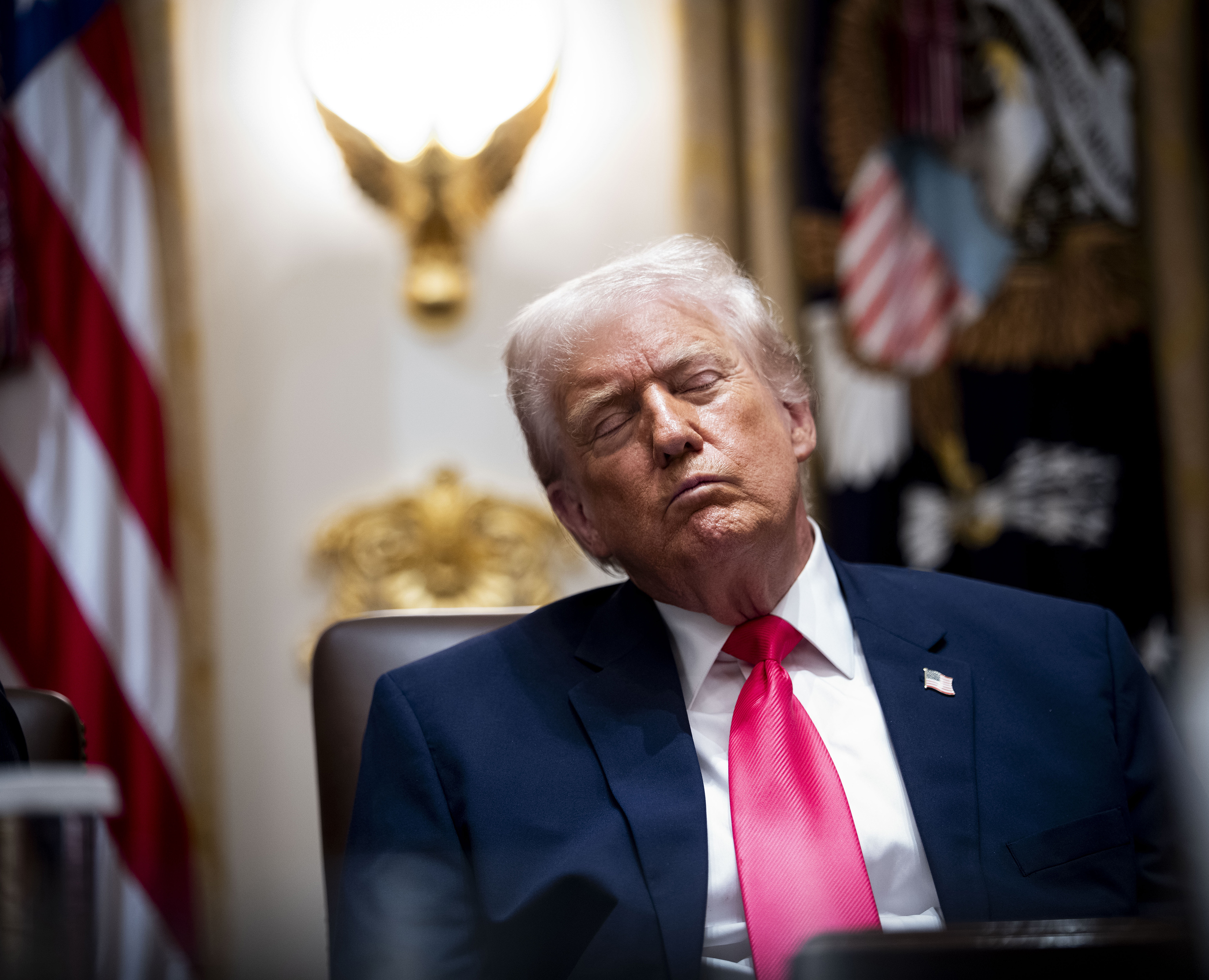 El presidente Donald Trump durante una reunión de gabinete en la Sala del Gabinete de la Casa Blanca en Washington, el martes 2 de diciembre de 2025.