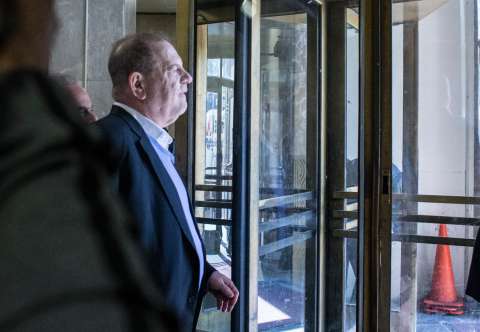 Harvey Weinstein no se presentó ante jurado acusador en Nueva York