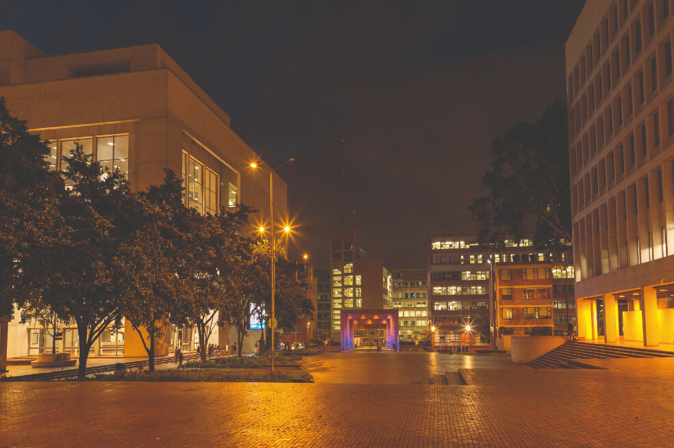 Plazoleta Universidad Jorge Tadeo Lozano. / Cortesía. 