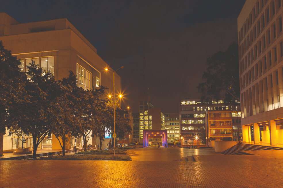 Plazoleta Universidad Jorge Tadeo Lozano. / Cortesía.