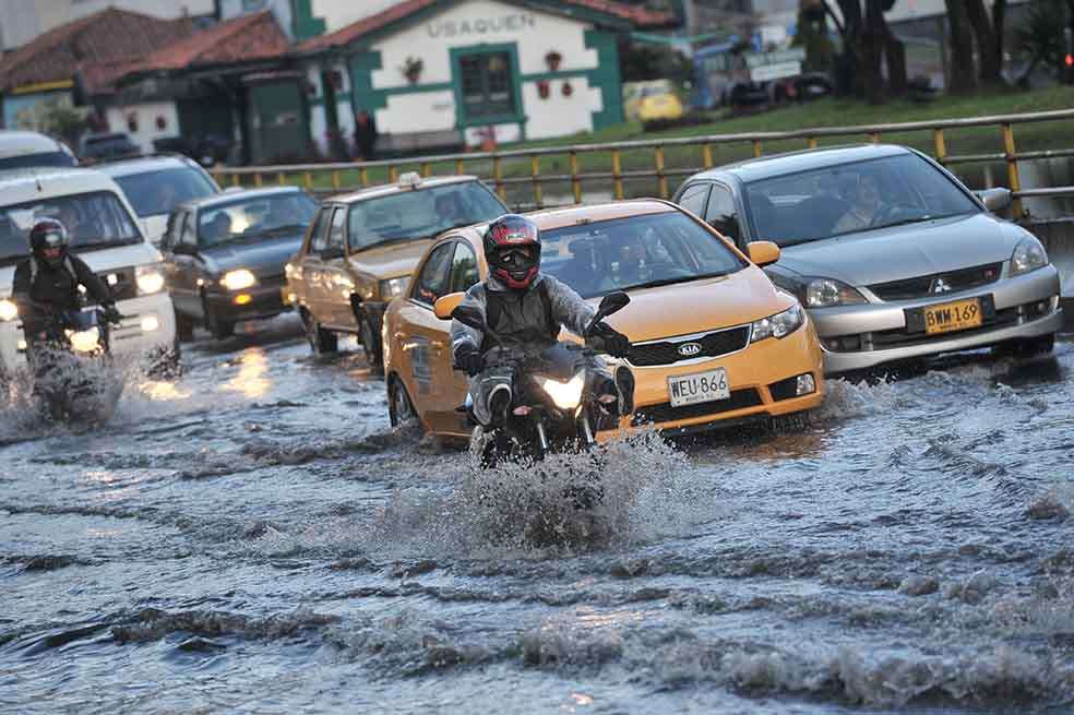 Las localidades en riesgo por la temporada de lluvias son Santa Fe, Ciudad Bolívar, San Cristóbal, Bosa, Kennedy, Fontibón, Engativá, Suba, Usaquén, La Candelaria, Usme, Rafael Uribe Uribe y Chapinero. / Archivo El Espectador.