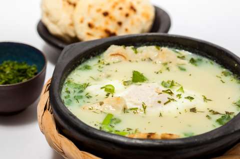 Changua: El desayuno colombiano perfecto – Receta fácil y deliciosa