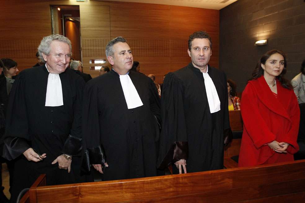 La abogada colombiana Nathalie (der.) Lozano asumió la defensa del caso. / EFE